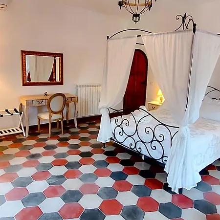 Domus Petrae فندق مبيت وإفطار *