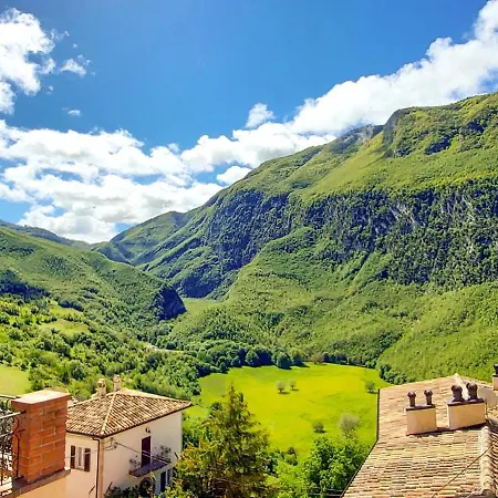 Domus Petrae 3* Scheggino