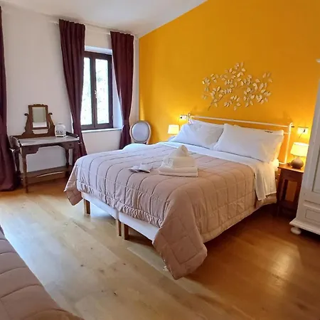 Domus Petrae 3* Scheggino